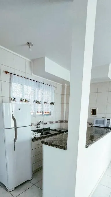 Villa Sobrado A 100 Metros Do Mar Bombinhas