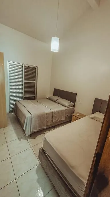 Villa Sobrado A 100 Metros Do Mar Bombinhas